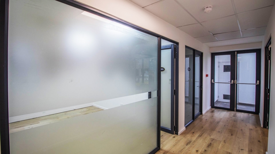 To Let commercial Property for Rent in Val De Vie Estate Western Cape